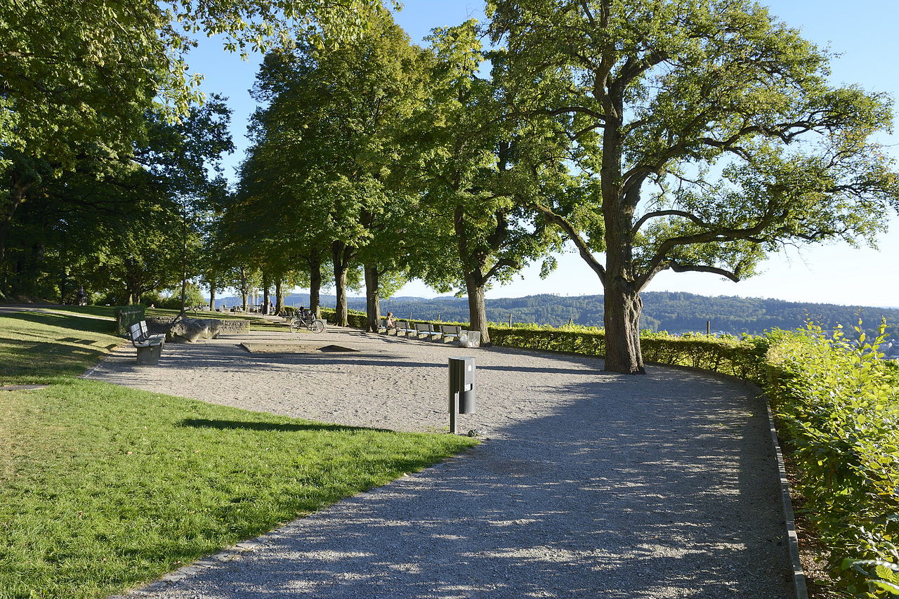 Aussichtspunkt Baeumli
